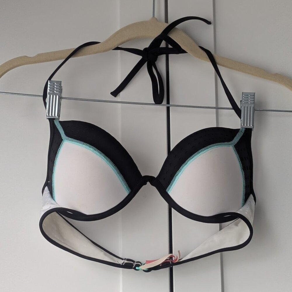 Victoria's Secret Blue and White Bikini Top NWOT